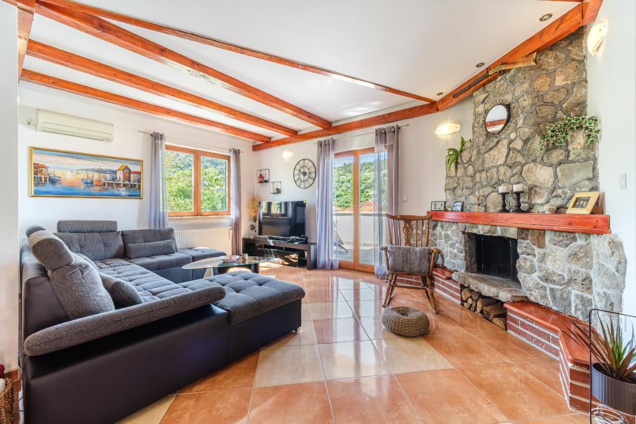 Guest house Barbara Nerezisca Extérieur photo