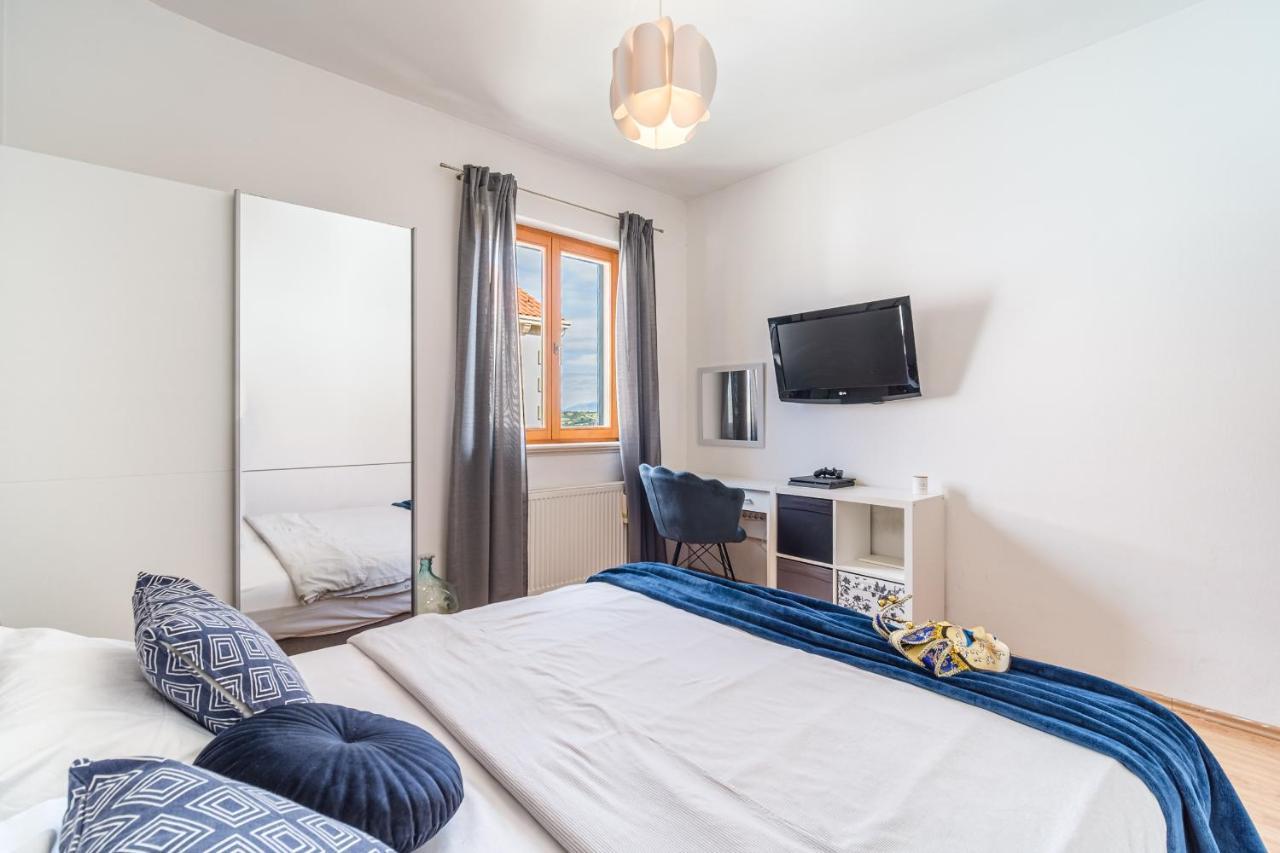 Guest house Barbara Nerezisca Extérieur photo